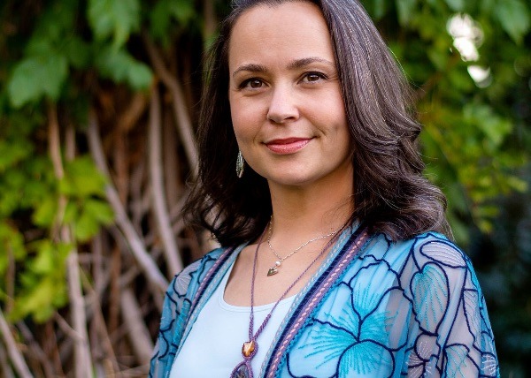 Danielle-Slupesky-Headshot